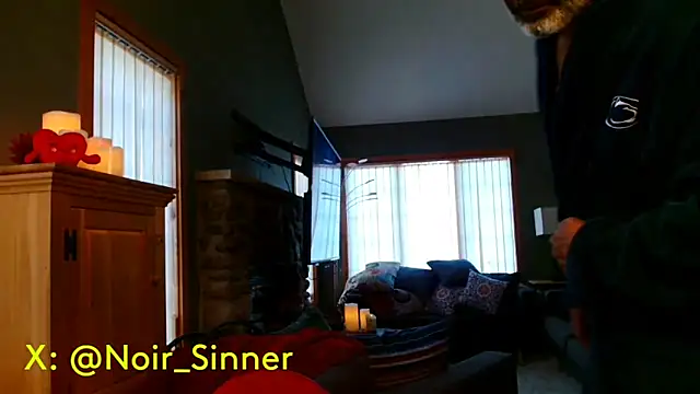 sinnernoir online show from March 2026 01:25:01 PM