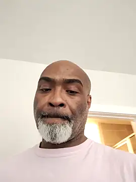 sinnernoir online show from April 2026 07:04:02 PM