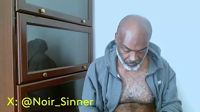 sinnernoir online show from May 2026 01:41:01 PM