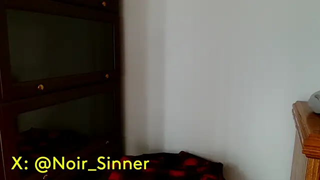 sinnernoir online show from April 2026 08:06:01 PM