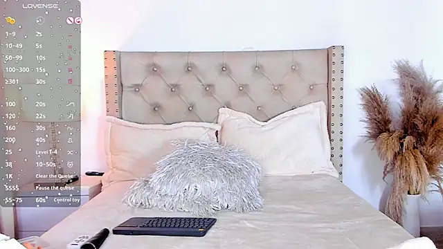 marilynrossy online show from November 2025 04:05:02 AM