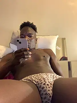 Shawtyblaque21 online show from April 2026 02:40:01 AM