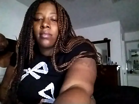Snapshot of Eboni03 chatting on June 2026 03:35:02 AM Eboni03 online show from June 2026 03:35:02 AM