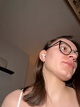 Lilly Soulmate online show from February 2026 04:10:01 AM