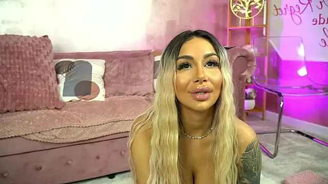 GoldenAmber online show from March 2026 06:47:01 AM