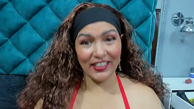 PENELOPELEWISs online show from October 2025 07:49:02 AM