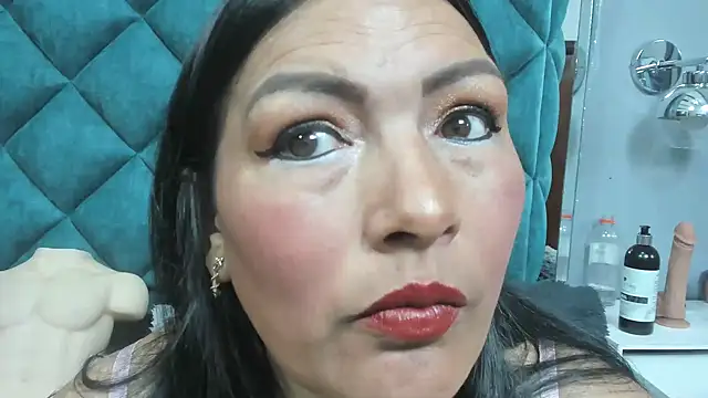 PENELOPELEWISs online show from February 2026 03:06:01 AM