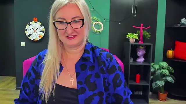 ChristyBrooks online show from February 2025 07:19:02 PM