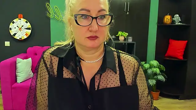 ChristyBrooks online show from March 2025 09:24:01 PM