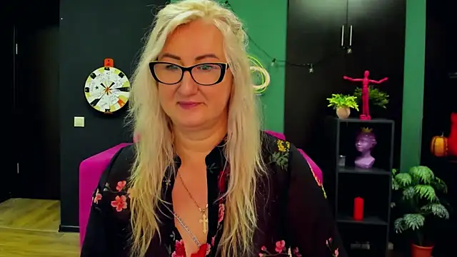 ChristyBrooks online show from March 2025 11:30:02 AM