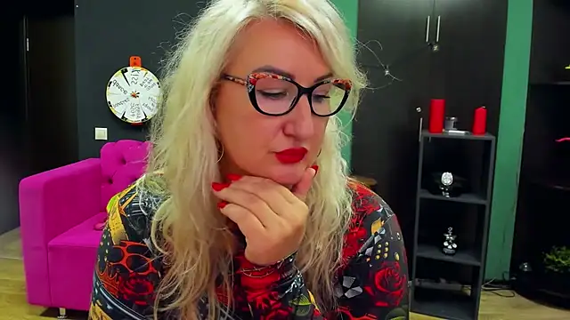 ChristyBrooks online show from September 2025 02:11:02 PM