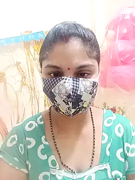 Snapshot of Cute-Aadhvita chatting on September 2025 06:13:01 PM Cute-Aadhvita online show from September 2025 06:13:01 PM