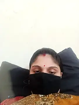 Snapshot of Cute-Aadhvita chatting on October 2025 07:44:02 AM Cute-Aadhvita online show from October 2025 07:44:02 AM
