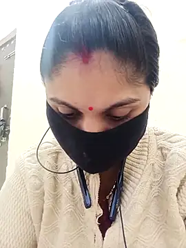 Cute-Aadhvita online show from November 2025 03:45:02 AM