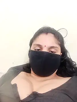 Snapshot of Cute-Aadhvita chatting on October 2025 12:44:01 AM Cute-Aadhvita online show from October 2025 12:44:01 AM