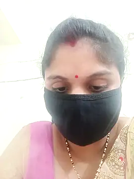 Cute-Aadhvita online show from November 2025 12:32:01 PM