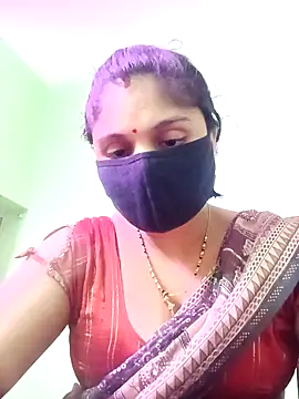 Cute-Aadhvita online show from November 2025 04:07:01 PM