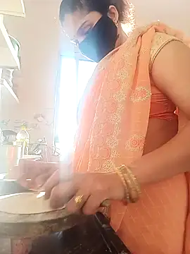 Cute-Aadhvita online show from November 2025 02:04:01 AM