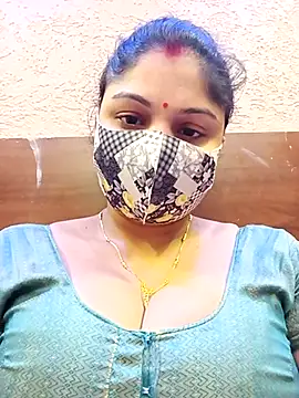 Cute-Aadhvita online show from February 2026 01:14:02 AM