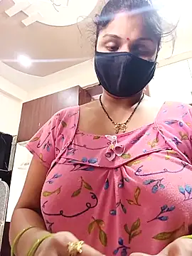 Cute-Aadhvita online show from May 2026 07:00:01 AM