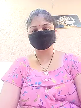 Cute-Aadhvita online show from May 2026 01:02:01 AM
