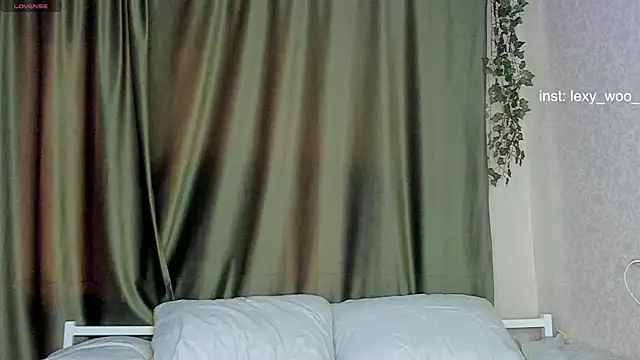 Lexy-Woorhez online show from March 2026 11:22:02 AM