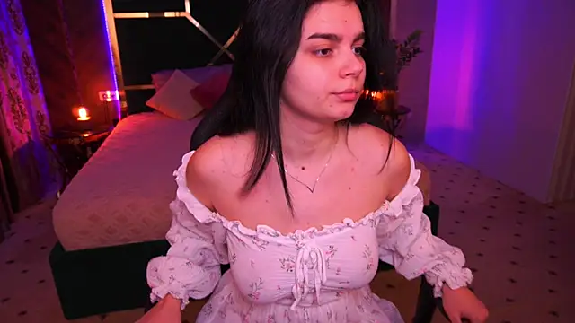 ShinyShyy online show from March 2025 01:34:01 PM