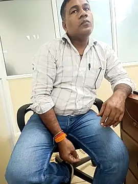 Snapshot of Kakabiraji chatting on October 2025 01:23:01 PM Kakabiraji online show from October 2025 01:23:01 PM