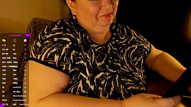 Snapshot of SexxyDreams1 chatting on February 2025 12:33:01 AM SexxyDreams1 online show from February 2025 12:33:01 AM