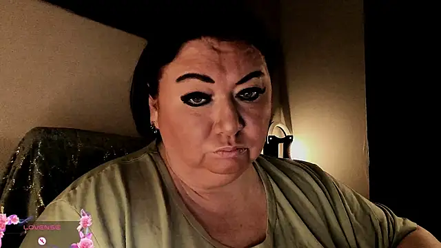 Snapshot of SexxyDreams1 chatting on October 2025 02:56:01 AM SexxyDreams1 online show from October 2025 02:56:01 AM