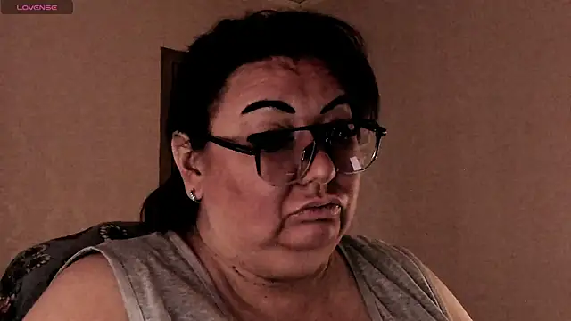 SexxyDreams1 online show from March 2026 02:37:01 AM