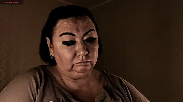 SexxyDreams1 online show from January 2026 12:17:02 AM