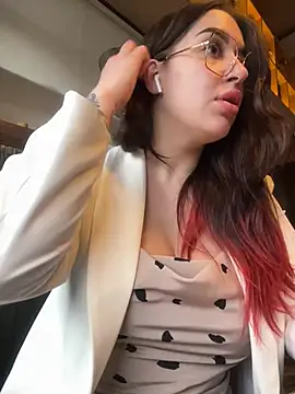 VikiDemi online show from March 2025 01:42:02 PM