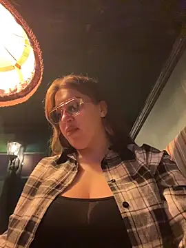 VikiDemi online show from February 2026 03:21:01 PM