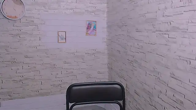 milana shy star online show from January 2025 04:58:02 PM