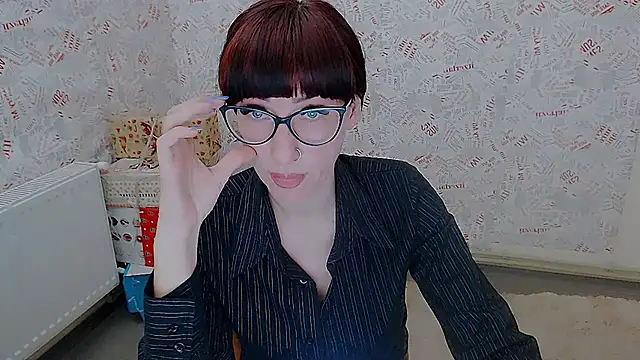 milana shy star online show from March 2025 05:41:02 PM