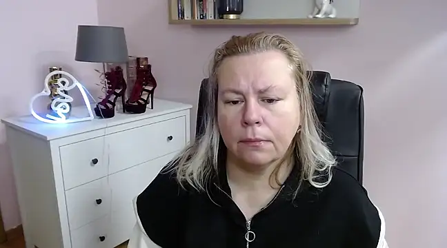 NancyCREAM online show from February 2025 05:35:02 AM