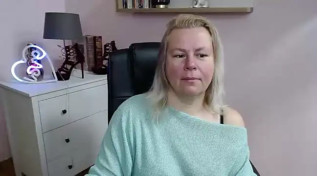 NancyCREAM online show from February 2025 05:47:02 AM