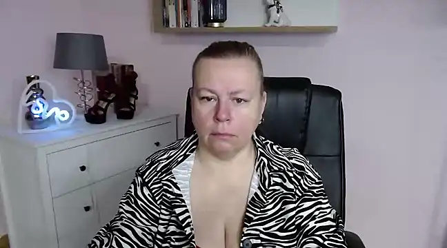 NancyCREAM online show from February 2025 07:34:02 AM