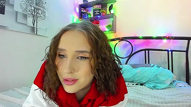 LinaTruly online show from March 2026 10:32:01 PM