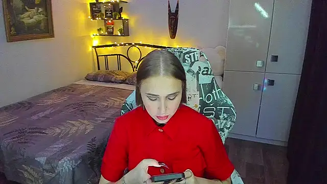 Snapshot of LinaTruly chatting on June 2026 10:53:02 PM LinaTruly online show from June 2026 10:53:02 PM