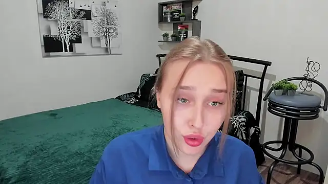 LinaTruly online show from March 2025 08:16:01 PM