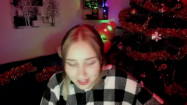 LinaTruly online show from December 2024 02:30:02 AM