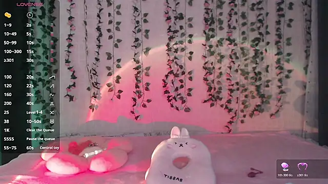 Snapshot of Lessy_Lasska chatting on November 2025 02:15:02 AM Lessy Lasska online show from November 2025 02:15:02 AM