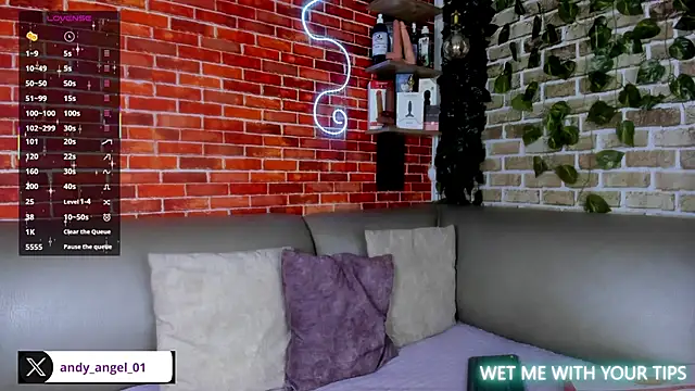 andy angell1 online show from September 2025 12:22:01 PM