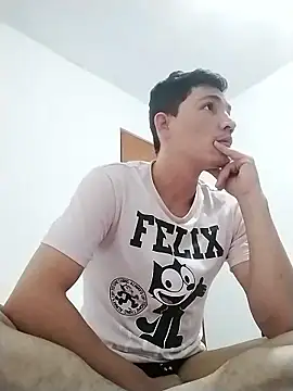 MauroFun925 online show from January 2026 04:49:02 AM