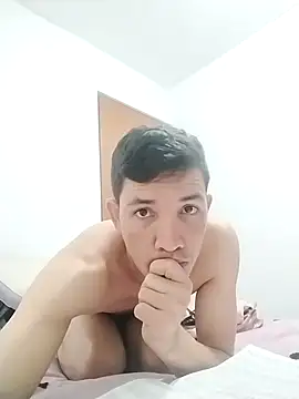 MauroFun925 online show from January 2026 03:32:01 AM