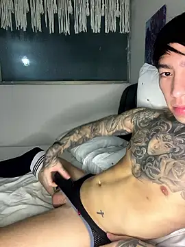 Snapshot of matias_son chatting on January 2026 11:30:01 PM matias son online show from January 2026 11:30:01 PM