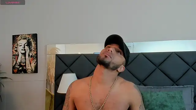 Robin Rief online show from November 2025 03:32:01 AM