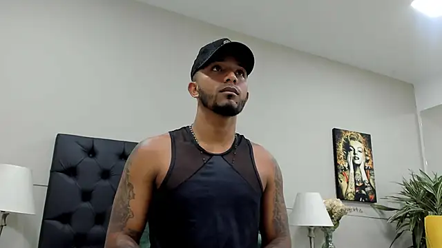 Snapshot of Robin_Rief chatting on September 2025 03:27:02 AM Robin Rief online show from September 2025 03:27:02 AM